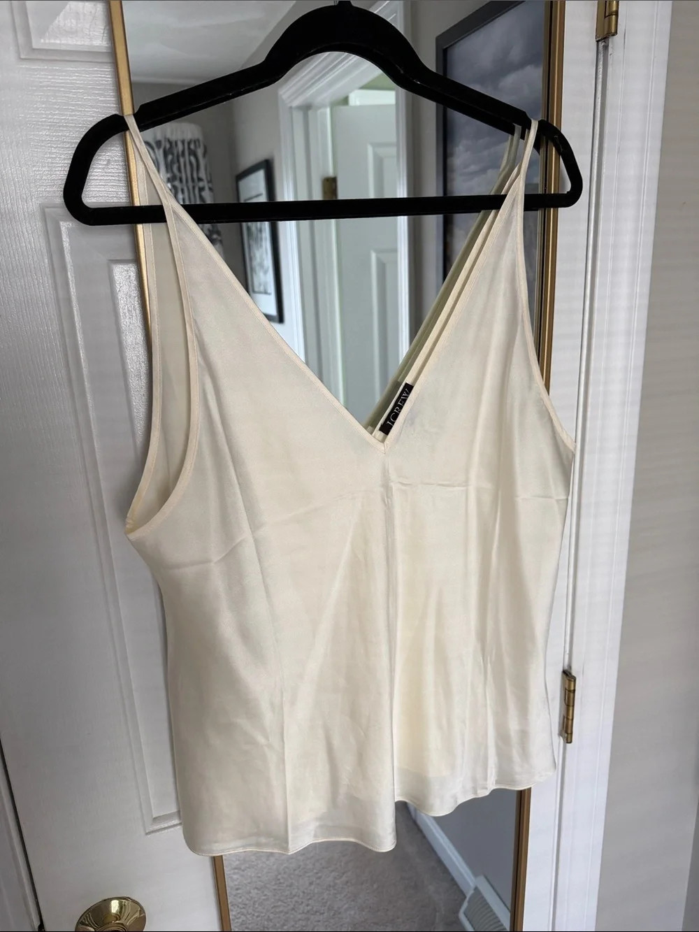 100% Silk V-Neck Cami Tank - Picture 1 of 2